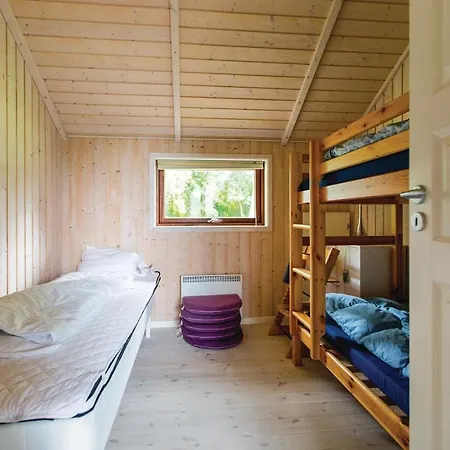 Three-bedroom Holiday In * Kalundborg